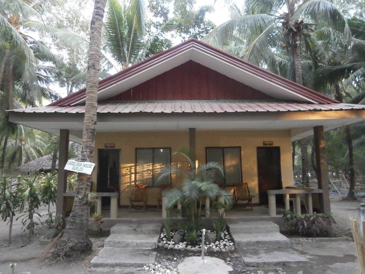 Adventure Camp Beach Resort Sablayan Esterno foto